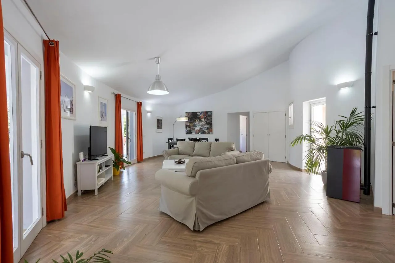 Villa Romeo 454 Crestatx