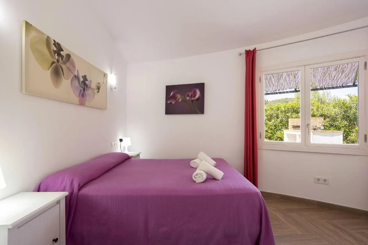 Villa Romeo 454 Crestatx 0*,  Spain